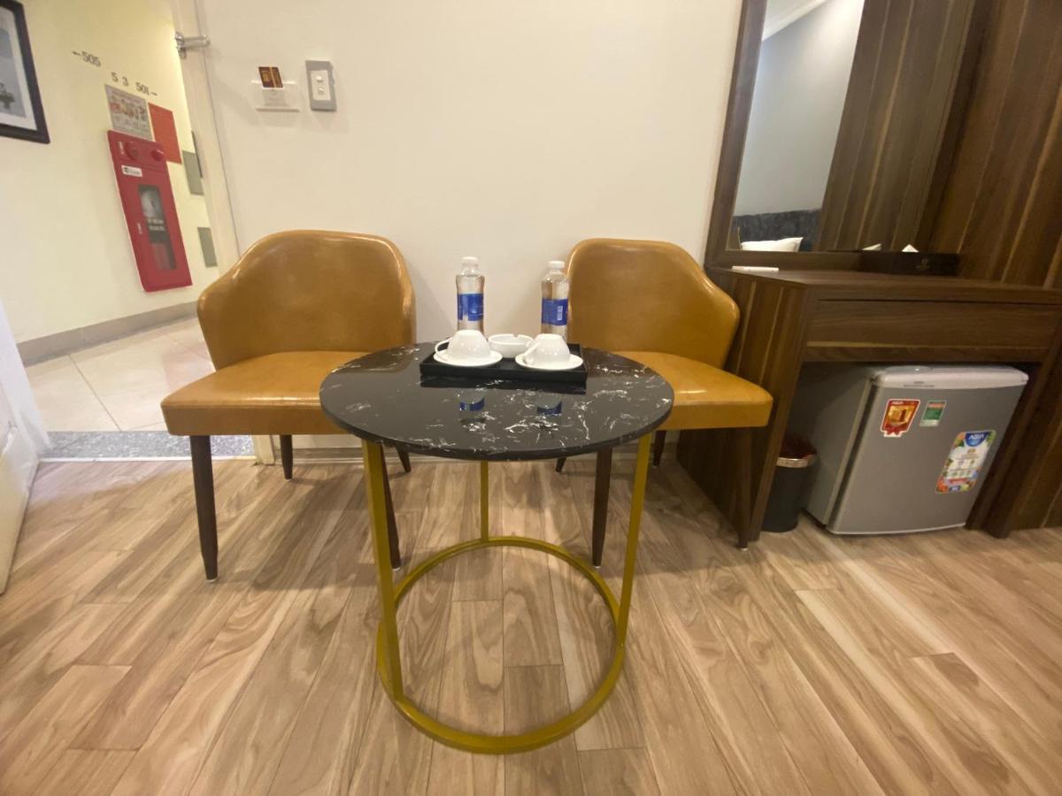 Khách sạn Joy Boutique Trung Hoa 3*