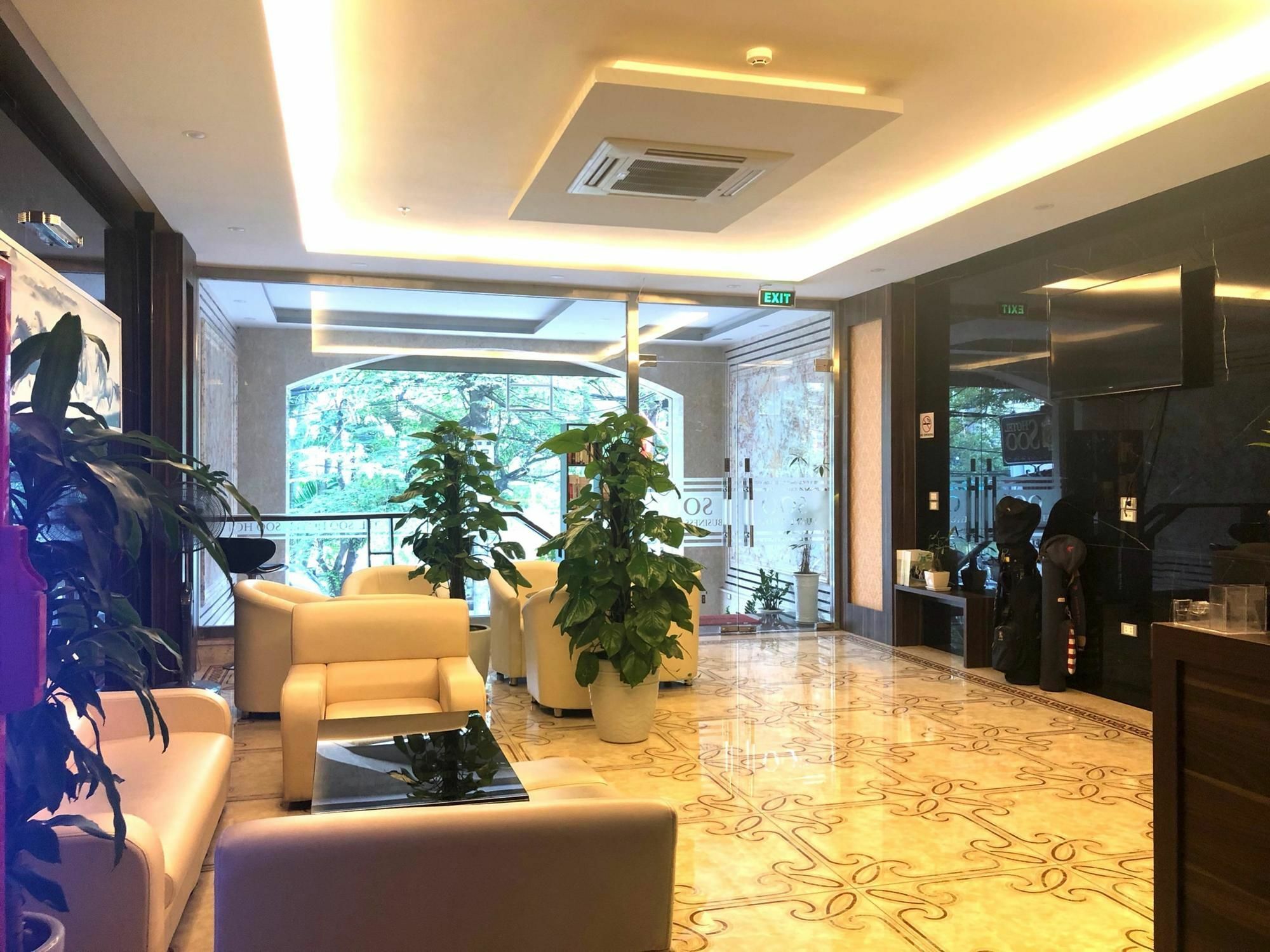 Win & Hanoi