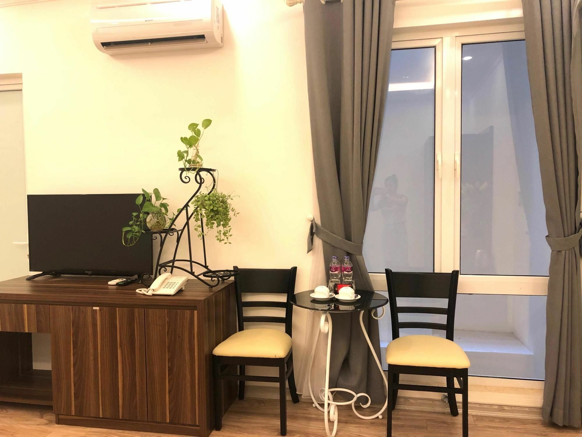 Khách sạn Joy Boutique Trung Hoa